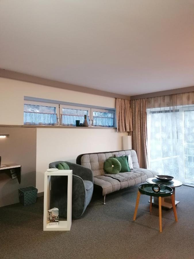 Business Apartments Hohenems Exterior photo